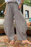 Nonni Gingham 7/8 Barrel Pant Chocolate